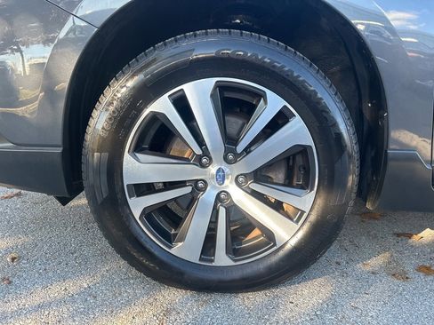 Used 2019 Subaru Outback 2.5i Limited image 32