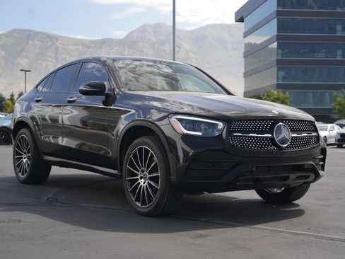Used 2021 Mercedes-Benz GLC 300 4MATIC Coupe image 7