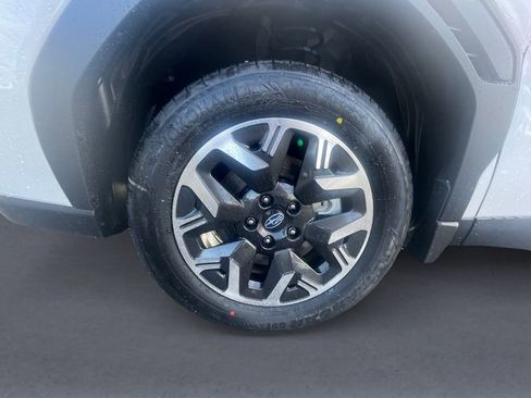 New 2026 Subaru Forester AWD/4WD image 9