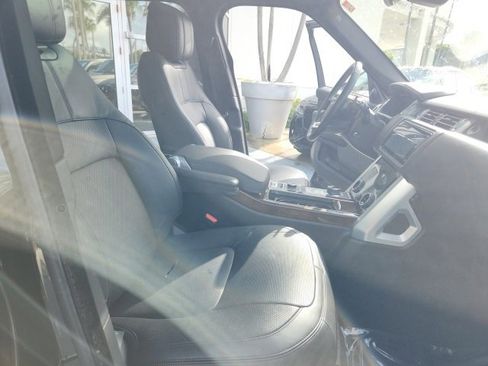Used 2020 Land Rover Range Rover Long Wheelbase HSE image 23