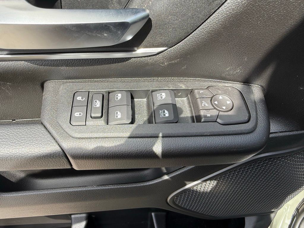 New 2026 RAM 1500 Big Horn AWD/4WD image 16