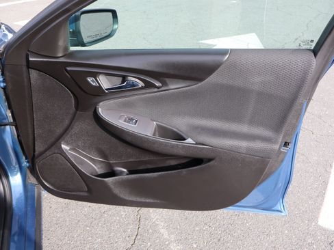 Used 2024 Chevrolet Malibu LT FWD image 35