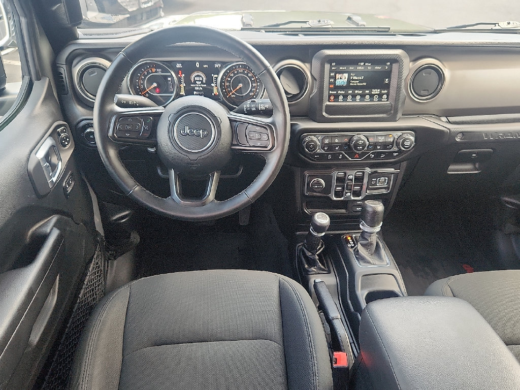 Used 2021 Jeep Wrangler Unlimited Sport AWD/4WD image 4