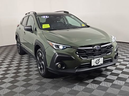 Used 2024 Subaru Crosstrek 2.5i Limited image 2