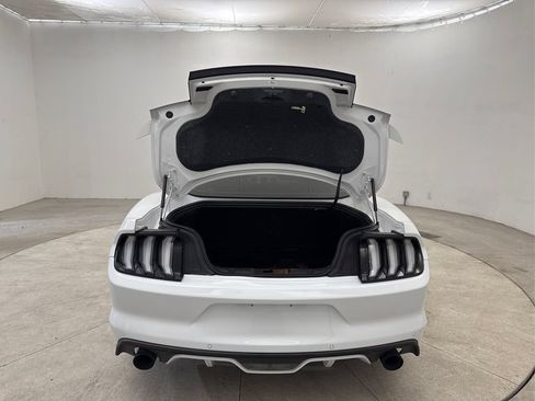 Used 2015 Ford Mustang GT Premium w/ Equipment Group 401A RWD image 27