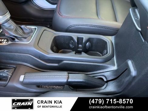 Used 2024 Jeep Wrangler Unlimited Rubicon image 19