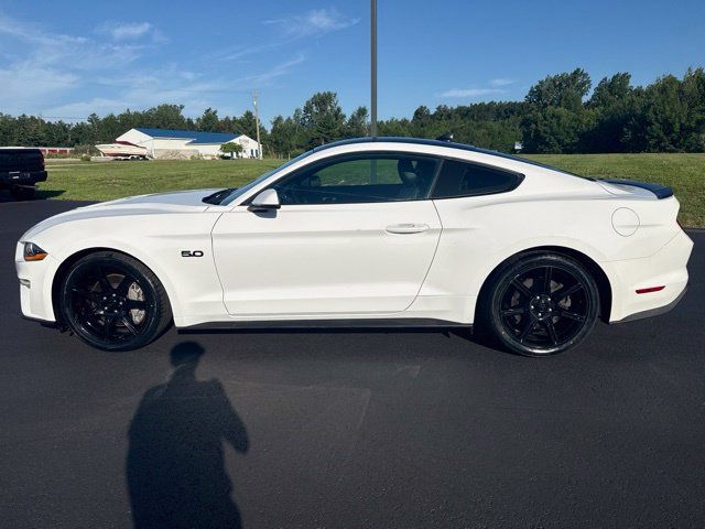 Used 2020 Ford Mustang GT Premium w/ Black Accent Package RWD image 3