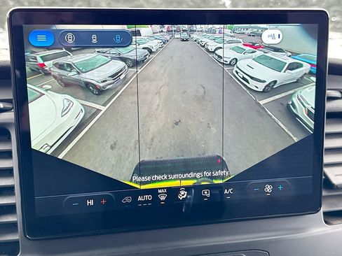 Used 2022 Ford Transit 250 148 High Roof Extended w/ Parcel Delivery Package RWD image 19