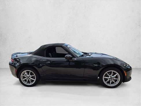 Used 2016 MAZDA MX-5 Miata Sport RWD image 4