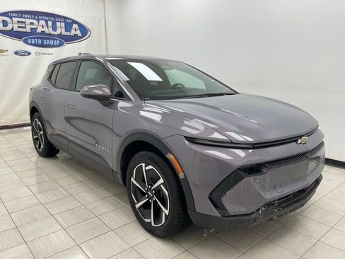 New 2026 Chevrolet Equinox EV LT image 1