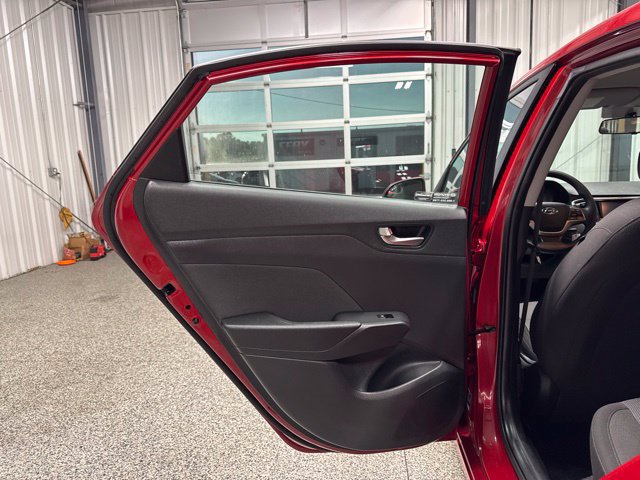 Used 2021 Hyundai Accent SEL FWD image 14