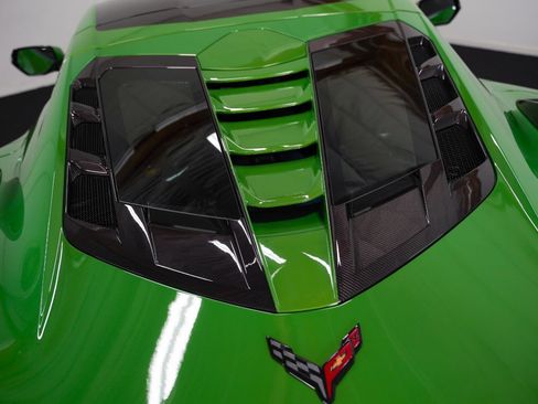 Used 2026 Chevrolet Corvette ZR1 w/ ZR1 Carbon Fiber Aero Package RWD image 27