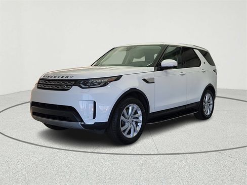 Used 2017 Land Rover Discovery HSE image 3