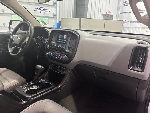 Used 2016 Chevrolet Colorado W/T w/ WT Convenience Package AWD/4WD image 32