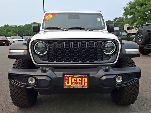 Certified 2025 Jeep Wrangler Unlimited Sport AWD/4WD image 2