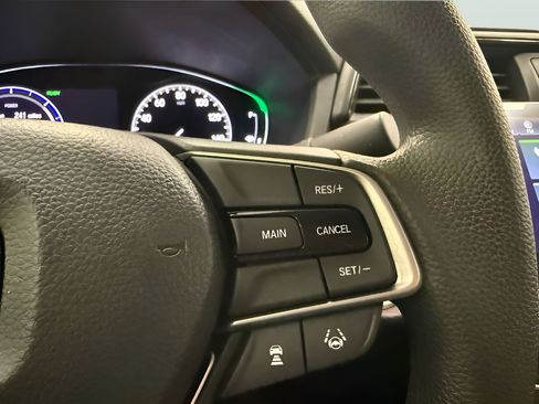Used 2023 Honda Civic Sport image 18