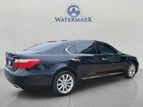 Used 2011 Lexus LS 460 L w/ Luxury Pkg AWD/4WD image 3