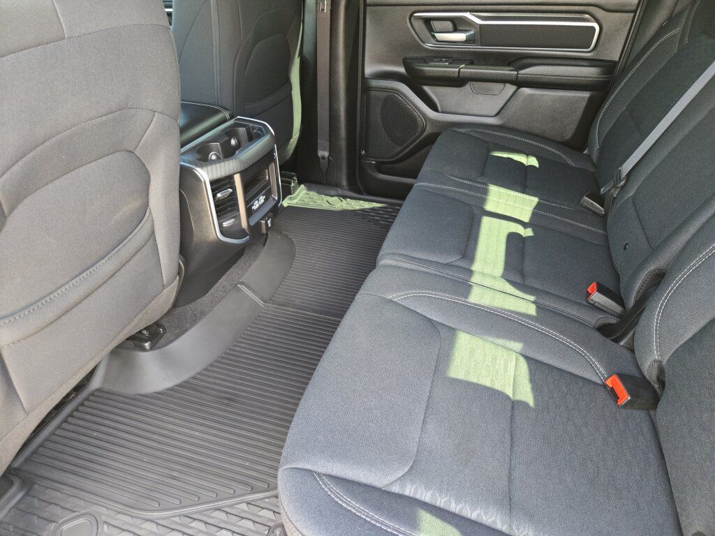 Used 2025 RAM 1500 Big Horn AWD/4WD image 10