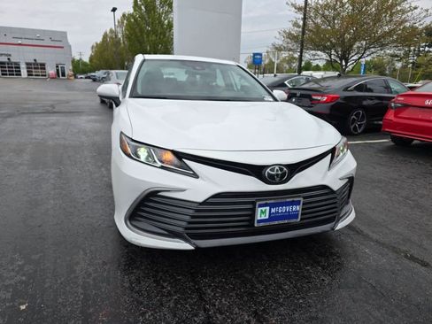 Certified 2023 Toyota Camry LE FWD image 9