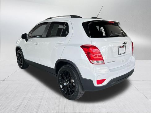 Used 2021 Chevrolet Trax LT w/ Driver Confidence Package AWD/4WD image 6