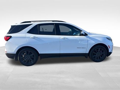 Used 2023 Chevrolet Equinox RS w/ RS Leather Package AWD/4WD image 7