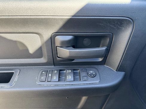 Used 2022 RAM 2500 Tradesman w/ Chrome Appearance Group image 19