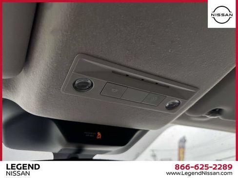 Certified 2025 Nissan Kicks SV AWD/4WD image 29