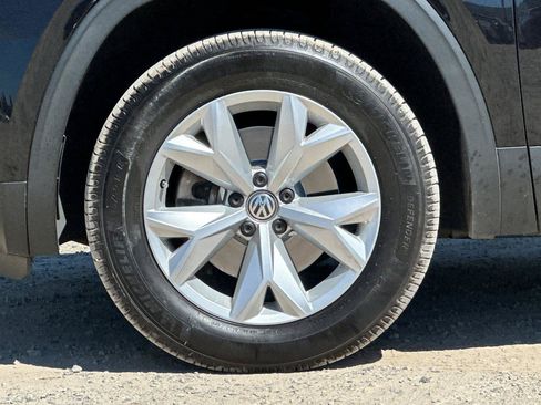 Used 2018 Volkswagen Atlas SE AWD/4WD image 26
