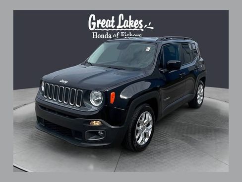 Used 2017 Jeep Renegade Latitude w/ Cold Weather Group FWD image 1