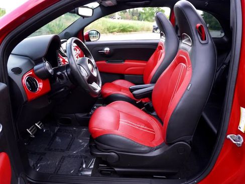 Used 2019 FIAT 500 Abarth image 12