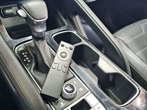 Used 2022 Kia Telluride SX w/ SX Prestige Package AWD/4WD image 16