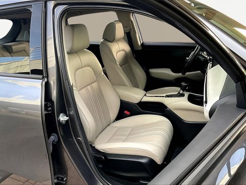 Used 2023 Honda HR-V EX-L image 29