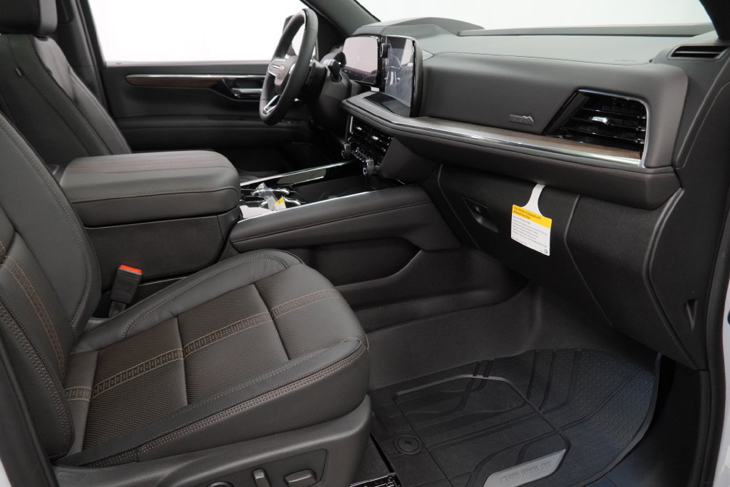 New 2026 Chevrolet Tahoe High Country AWD/4WD image 33