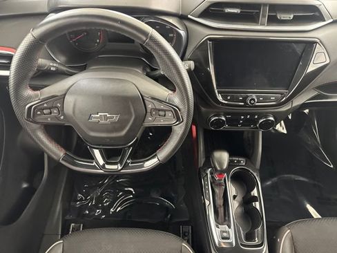 Used 2023 Chevrolet TrailBlazer RS w/ Convenience Package FWD image 22