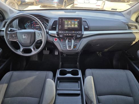 Used 2019 Honda Odyssey EX image 10
