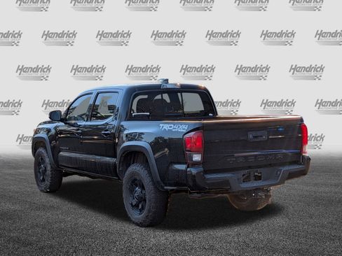 Used 2018 Toyota Tacoma TRD Off-Road image 7