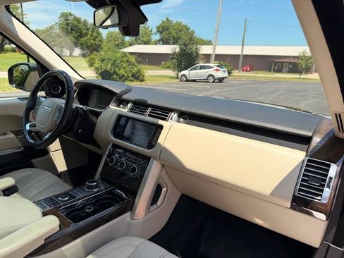 Used 2014 Land Rover Range Rover Supercharged AWD/4WD image 14