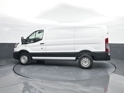 New 2025 Ford Transit 150 Low Roof RWD image 5