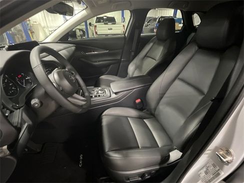 New 2026 MAZDA CX-30 AWD 2.5 S w/ Select Sport Pkg image 17