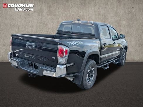 Used 2023 Toyota Tacoma TRD Off-Road AWD/4WD image 7