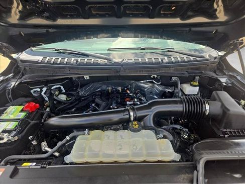 Used 2024 Ford Expedition Limited RWD image 26
