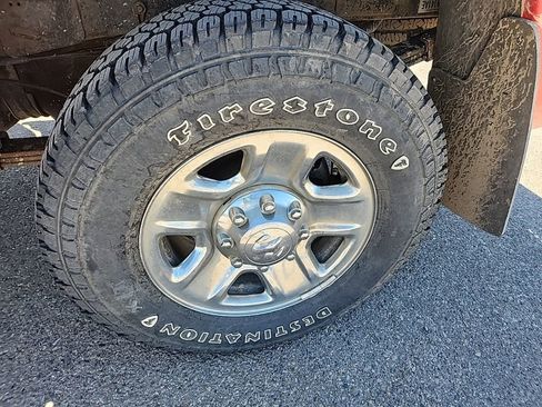 Used 2015 RAM 3500 Tradesman w/ Chrome Appearance Group AWD/4WD image 33