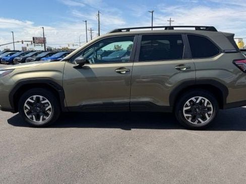 Certified 2026 Subaru Forester Premium AWD/4WD image 7