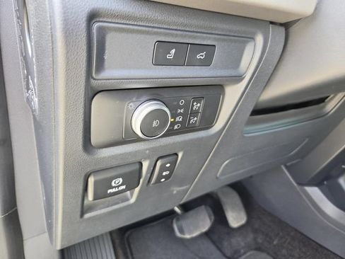 Used 2022 Ford Expedition XLT RWD image 14