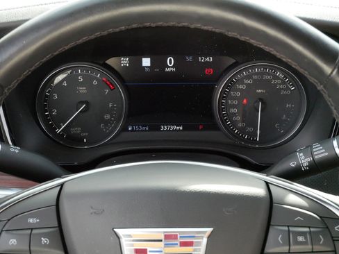 Used 2023 Cadillac XT5 Premium Luxury image 22