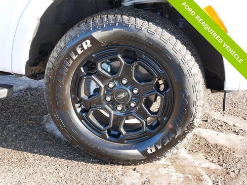 Used 2025 Ford Ranger Lariat w/ FX4 Off-Road Package image 7