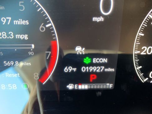 Used 2024 Honda CR-V EX image 16