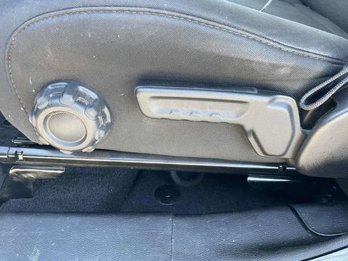 Used 2019 Jeep Wrangler Unlimited Sport S image 15