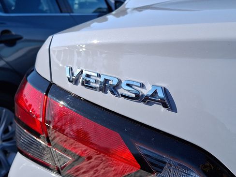 New 2025 Nissan Versa SV w/ Trunk Package image 5