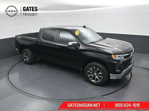 Used 2023 Chevrolet Silverado 1500 LT AWD/4WD image 47